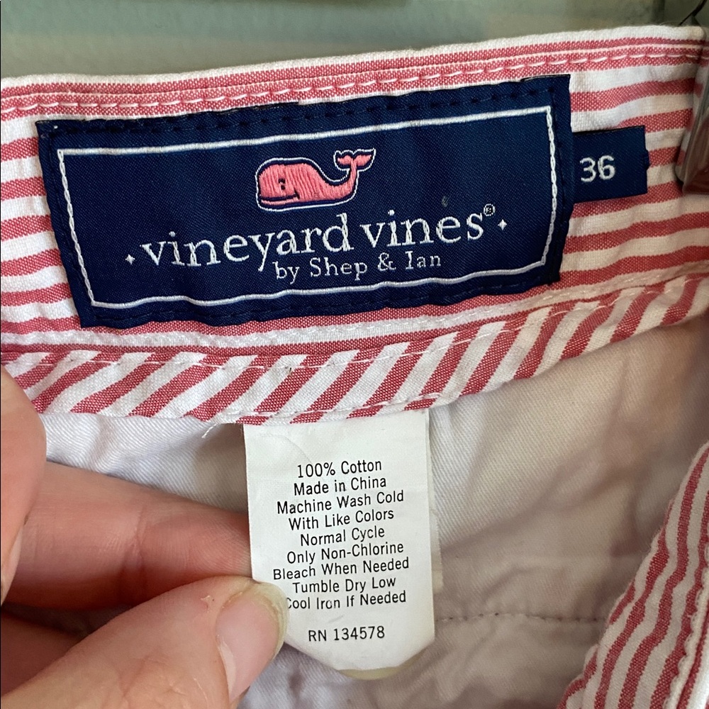 Vineyard Vines Men's Pink and White Striped Shorts Size 36 - Picture 5 of 5